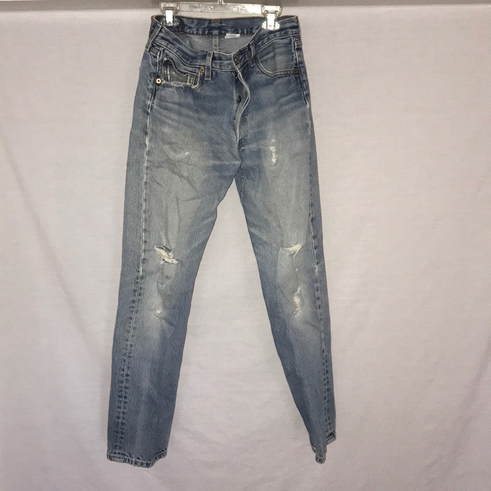 Men Levi’s jeans
